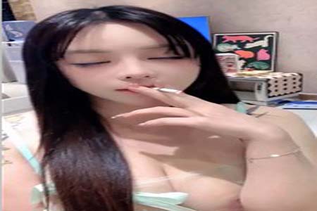 天然核弹爆乳女神 揉奶诱惑【炸土豆】完美颜值 淫液拉丝跳蛋自慰 4